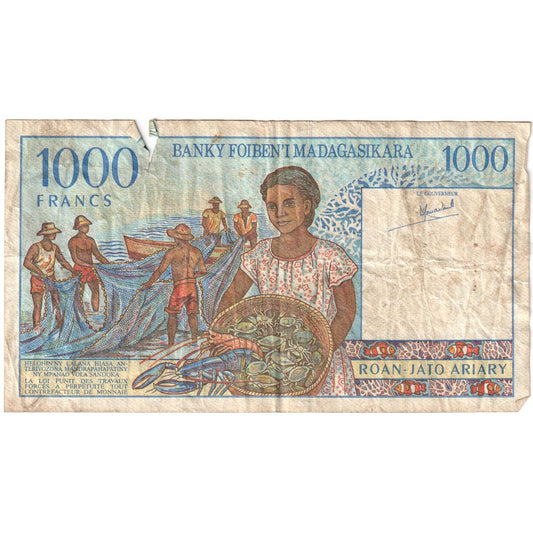 Madagaskar,
1000 frankov = 200 ariarjev,
G (4-6)