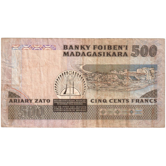 Madagaskar,
500 frankov = 100 ariarjev,
VF (30-35)