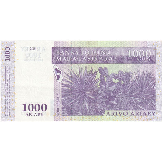 Madagaskar,
1000 ariarjev,
2004